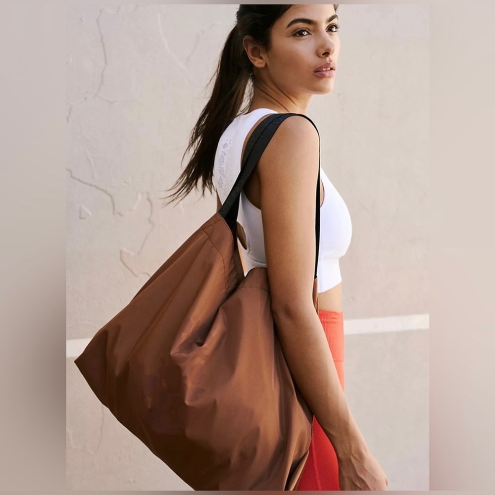 NWOT Free People Fairweather Tote Bag - Picture 6 of 6